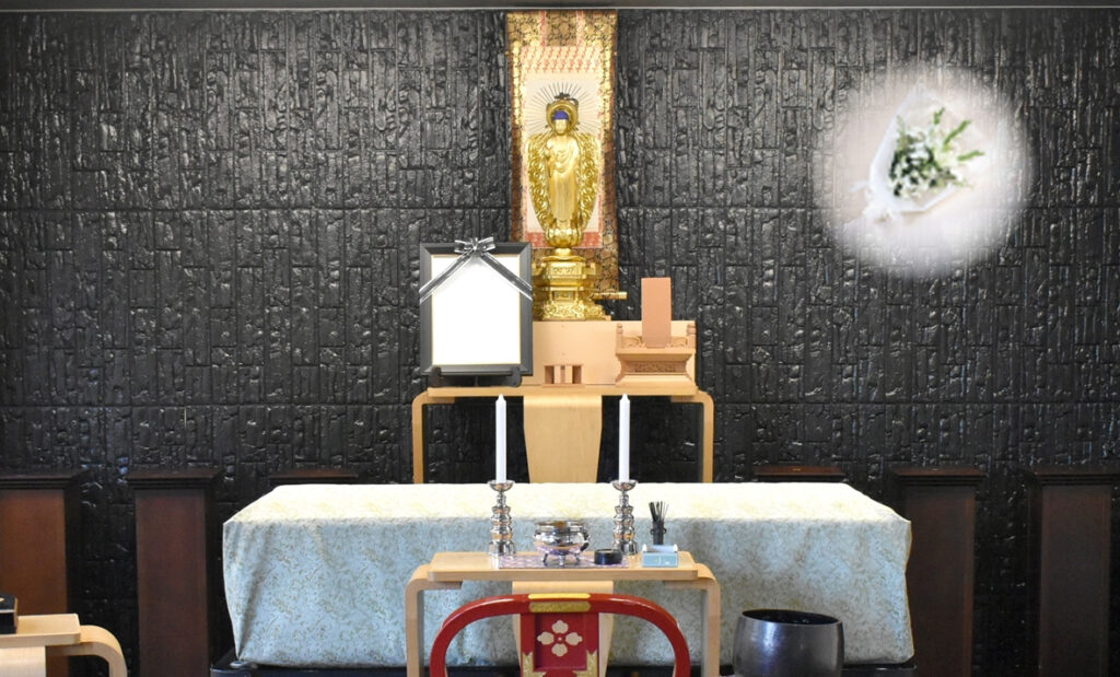 家族葬プラン35の祭壇イメージ